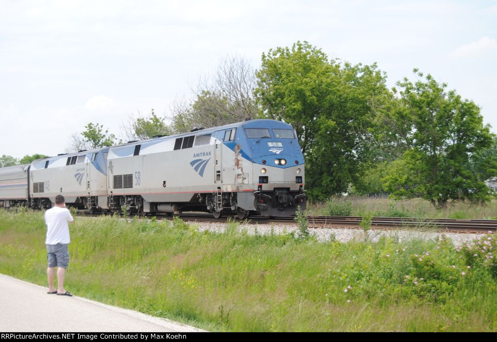 Amtrak #8